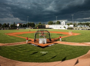 Baseballový stadion